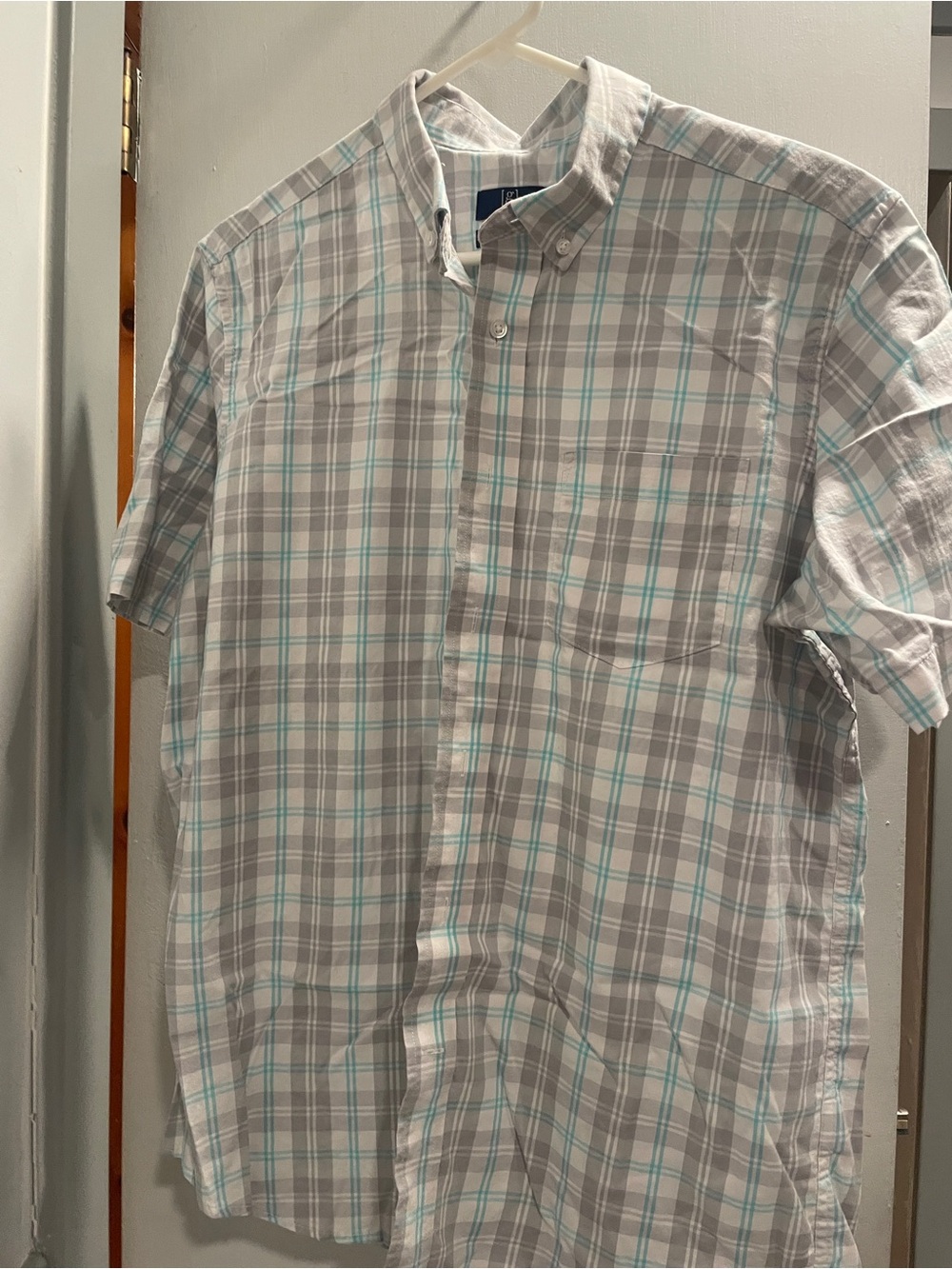 George Short-Sleeve Plaid Button-Down Shirt - Light Gray & Teal men’s size M